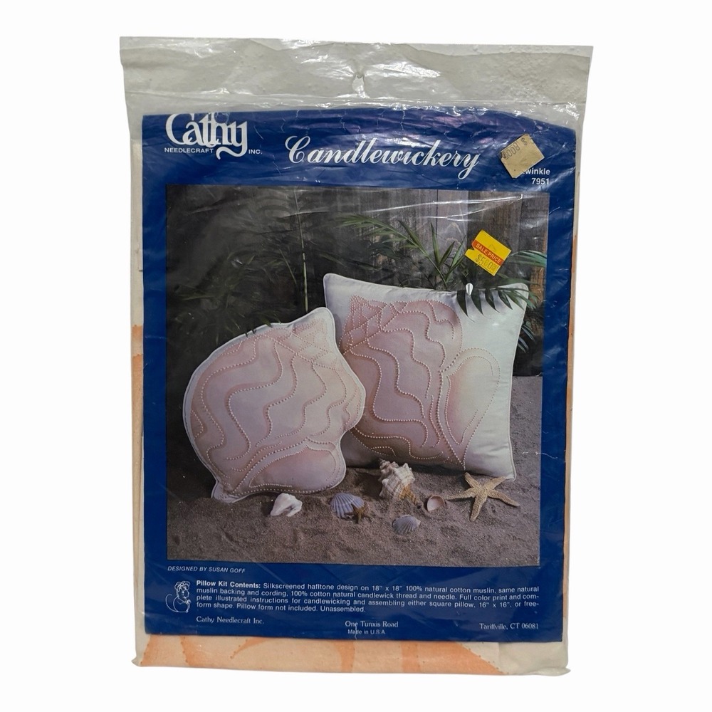 Cathy Candlewick Conch Shell Pillow Beach Cottage Core  #7951 Vintage